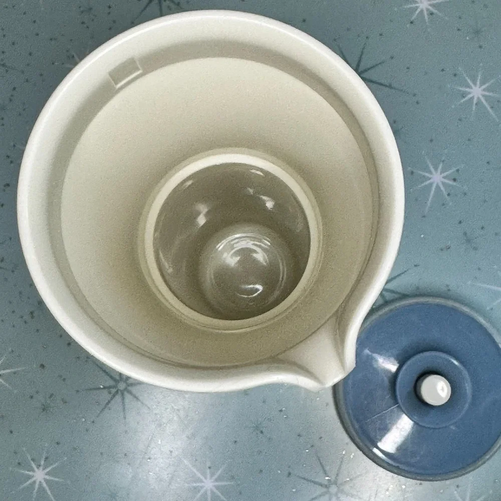 Vintage Tupperware Oil or Vinegar Dressing Container Dusty Blue Lid #1246-13